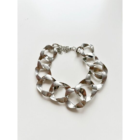 NENA Silver Tone Metal Large Textured Chain Statement Necklace - Picture 6 of 11
